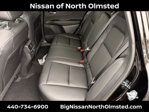 New 2026 Nissan Murano SV AWD/4WD image 17