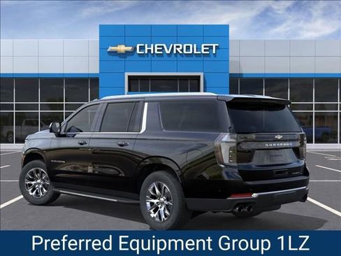 New 2026 Chevrolet Suburban Premier image 3