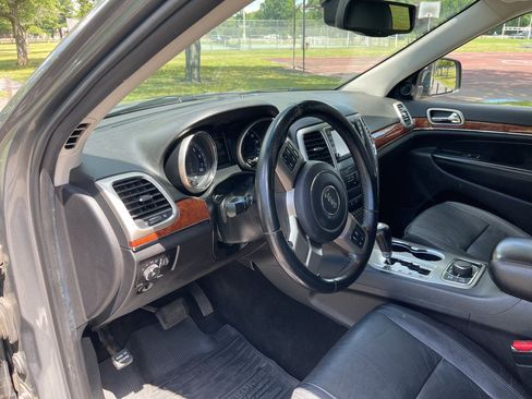 Used 2012 Jeep Grand Cherokee Limited AWD/4WD image 33