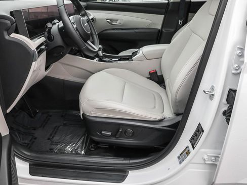 Used 2025 Hyundai Tucson SEL image 18