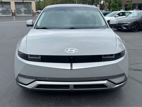 Certified 2023 Hyundai Ioniq 5 Limited AWD/4WD image 3