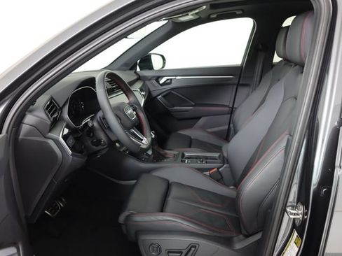 Used 2025 Audi Q3 2.0T Premium Plus AWD/4WD image 12