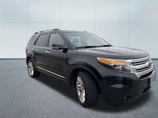 Used 2014 Ford Explorer XLT w/ Equipment Group 202A AWD/4WD video 3
