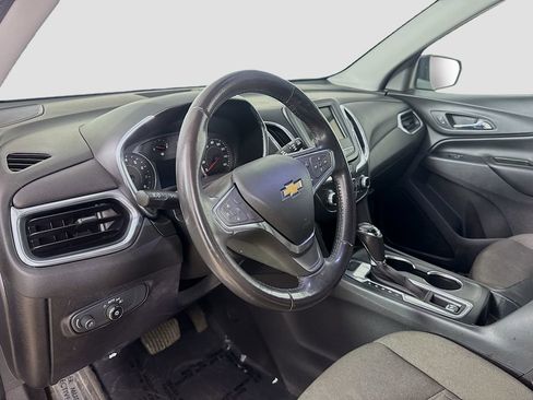 Used 2019 Chevrolet Equinox LT image 10