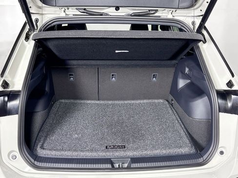 New 2026 Volkswagen Tiguan SEL R-Line image 22