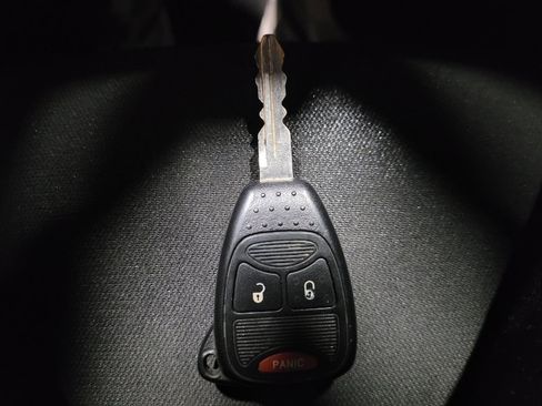 Used 2018 Jeep Wrangler Unlimited Sport S image 32