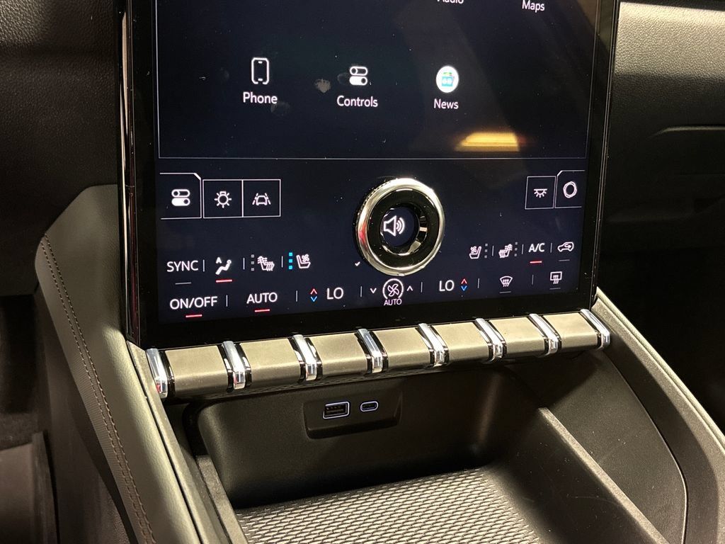 New 2026 GMC Terrain AT4 w/ Convenience Package III AWD/4WD image 36