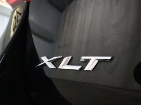 Used 2021 Ford Explorer XLT w/ Equipment Group 202A AWD/4WD image 25