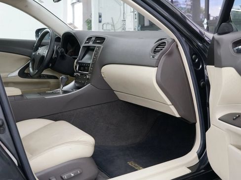 Used 2009 Lexus IS 250 RWD image 30