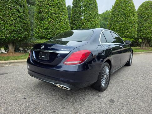 Used 2015 Mercedes-Benz C 300 4MATIC Sedan image 5