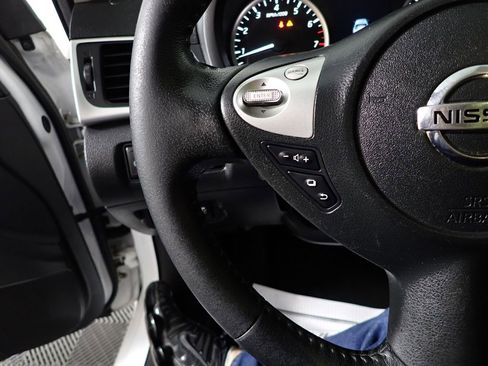 Used 2019 Nissan Sentra SV FWD image 22