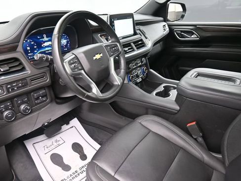 Used 2023 Chevrolet Tahoe LT w/ LT Signature Package image 12