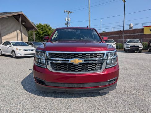 Used 2018 Chevrolet Suburban LS w/ Enhanced Driver Alert Package RWD image 2
