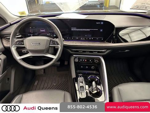 Used 2025 Audi Q5 Premium w/ Convenience Package AWD/4WD image 12