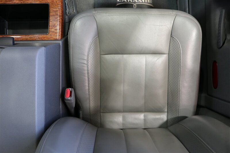 Used 2006 Dodge Ram 2500 Truck Laramie AWD/4WD image 70