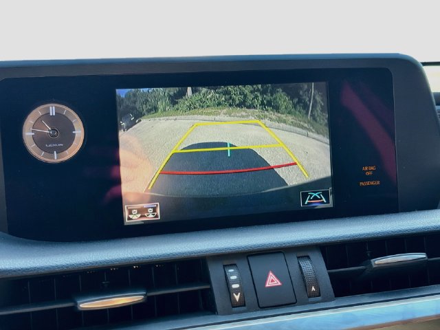 Used 2021 Lexus ES 350 w/ Accessory Package FWD image 30