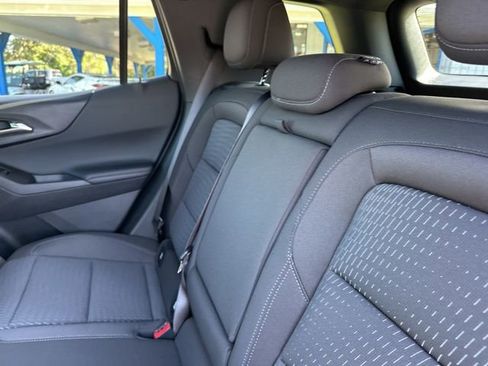 New 2026 Chevrolet Equinox LT w/ Safety and Technology Package image 33