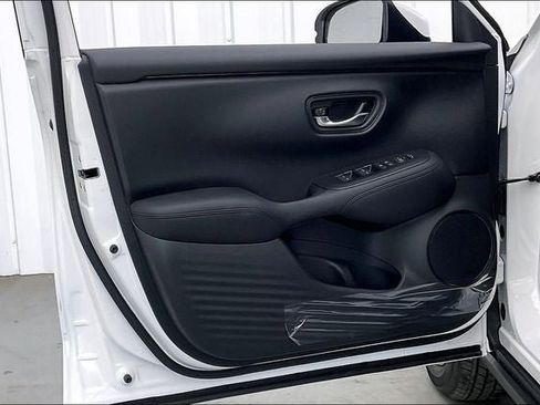 New 2026 Honda HR-V LX image 10