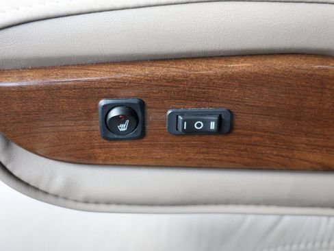 Used 2016 GMC Savana 2500 image 9