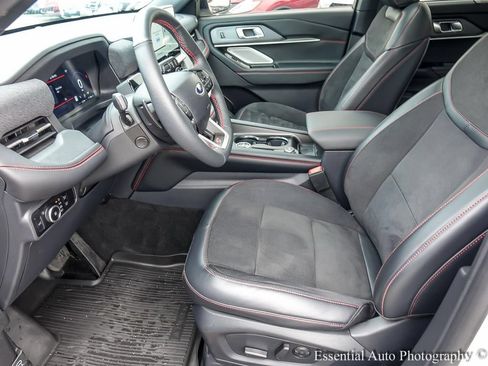 Used 2025 Ford Explorer ST AWD/4WD image 10