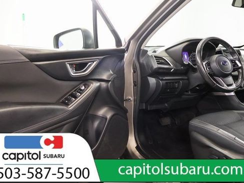 Used 2019 Subaru Forester Premium AWD/4WD image 10