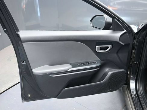 Used 2025 Kia K4 FWD image 12