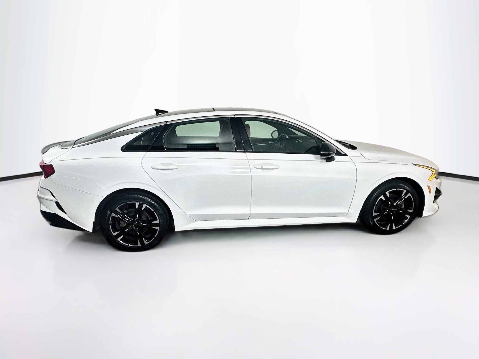 Used 2024 Kia K5 GT-Line FWD image 10
