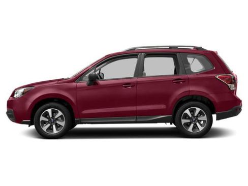 Used 2018 Subaru Forester 2.5i w/ Alloy Wheel Package AWD/4WD image 3