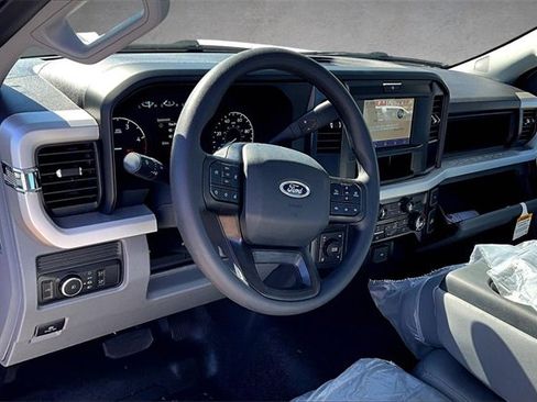 New 2026 Ford F350 XL w/ XL Chrome Package image 5