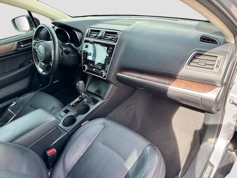 Used 2018 Subaru Outback 2.5i Limited w/ Popular Package #2 image 36