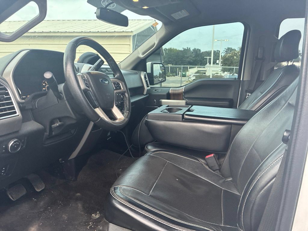 Used 2016 Ford F150 Lariat AWD/4WD image 17