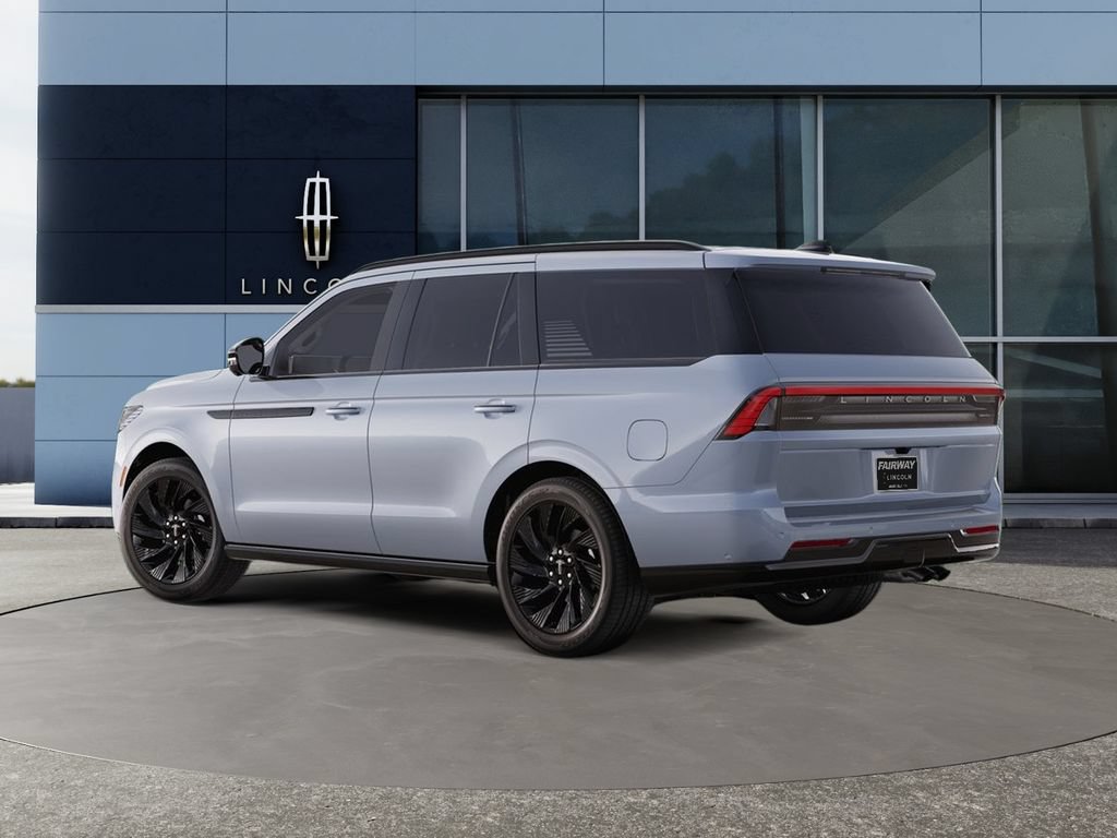 New 2025 Lincoln Navigator Reserve AWD/4WD image 2