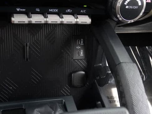 Certified 2024 Toyota Tacoma SR5 image 32