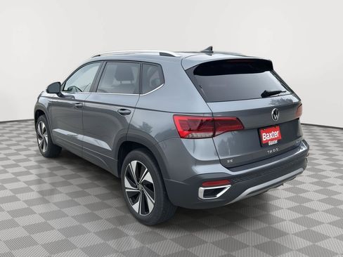 Used 2024 Volkswagen Taos SE AWD/4WD image 7