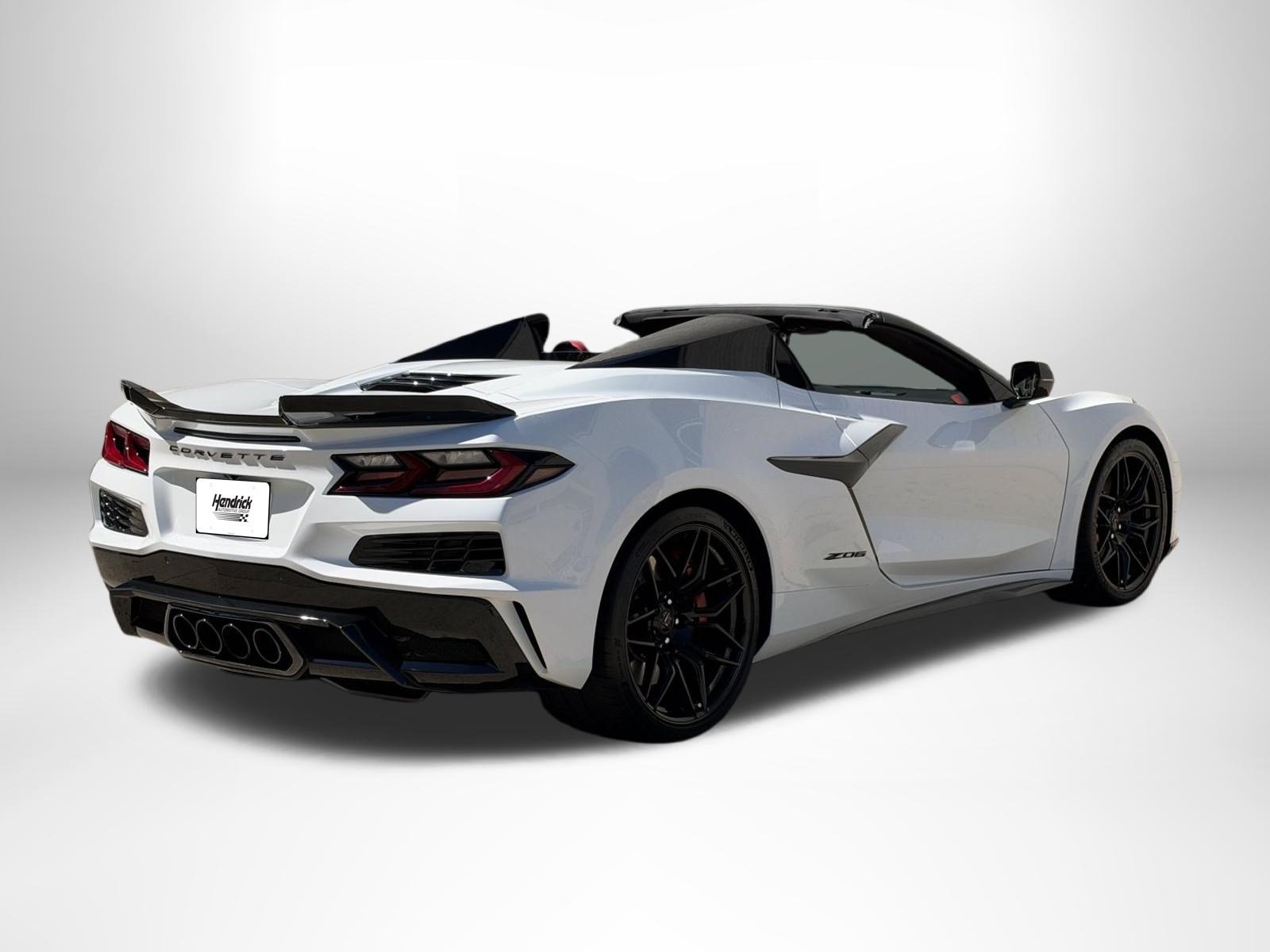 Used 2026 Chevrolet Corvette Z06 RWD image 3