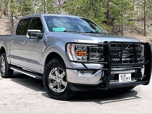 Used 2021 Ford F150 Lariat image 3