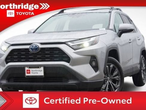 Certified 2024 Toyota RAV4 XLE Premium image 1