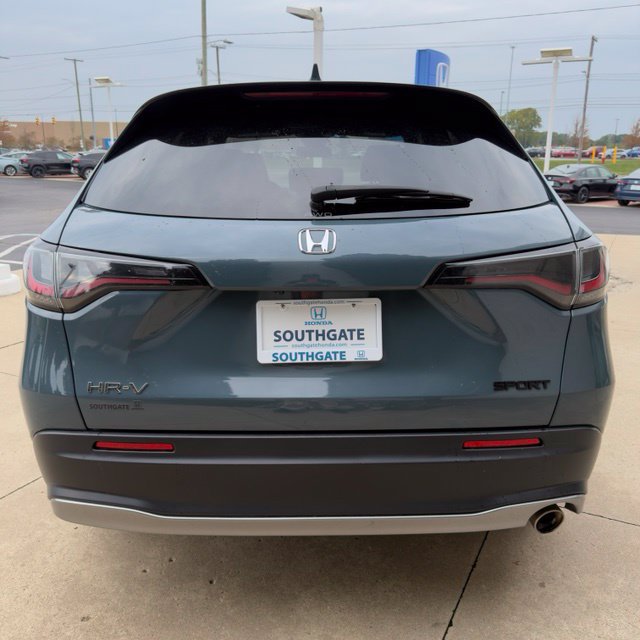Used 2024 Honda HR-V Sport image 4