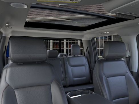 New 2025 Ford F250 Lariat w/ Lariat Ultimate Package image 22