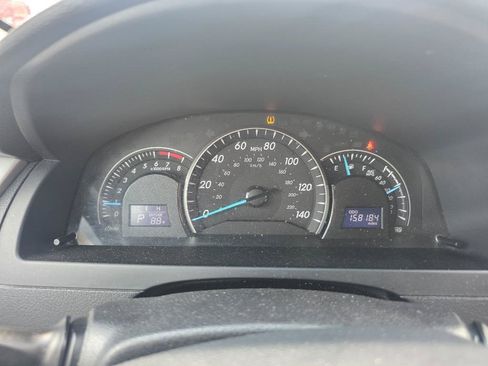 Used 2014 Toyota Camry LE FWD image 14