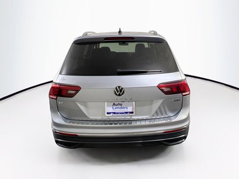 Used 2023 Volkswagen Tiguan SE AWD/4WD image 6