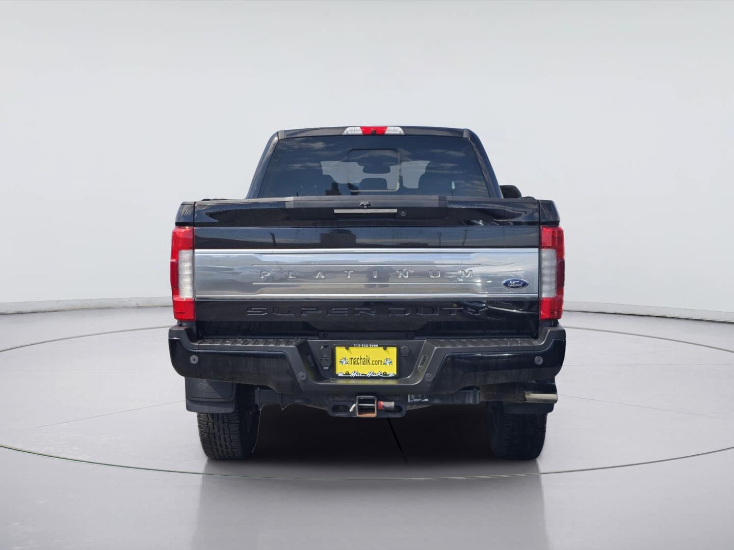 Used 2017 Ford F350 Platinum w/ Platinum Ultimate Package AWD/4WD image 7