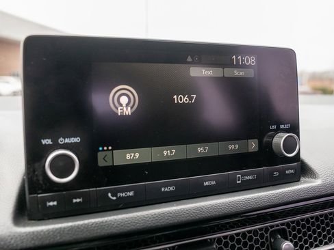 Used 2025 Honda Civic Sport image 11