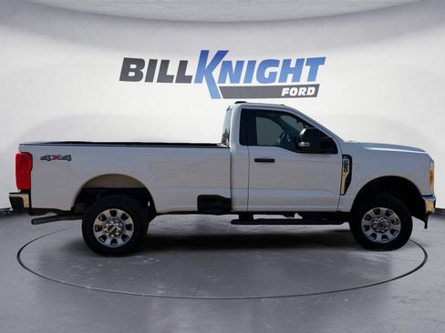 Used 2023 Ford F250 XLT w/ Snow Plow Prep Package AWD/4WD image 6