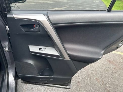 Used 2017 Toyota RAV4 LE w/ All Weather Liner Package AWD/4WD image 37