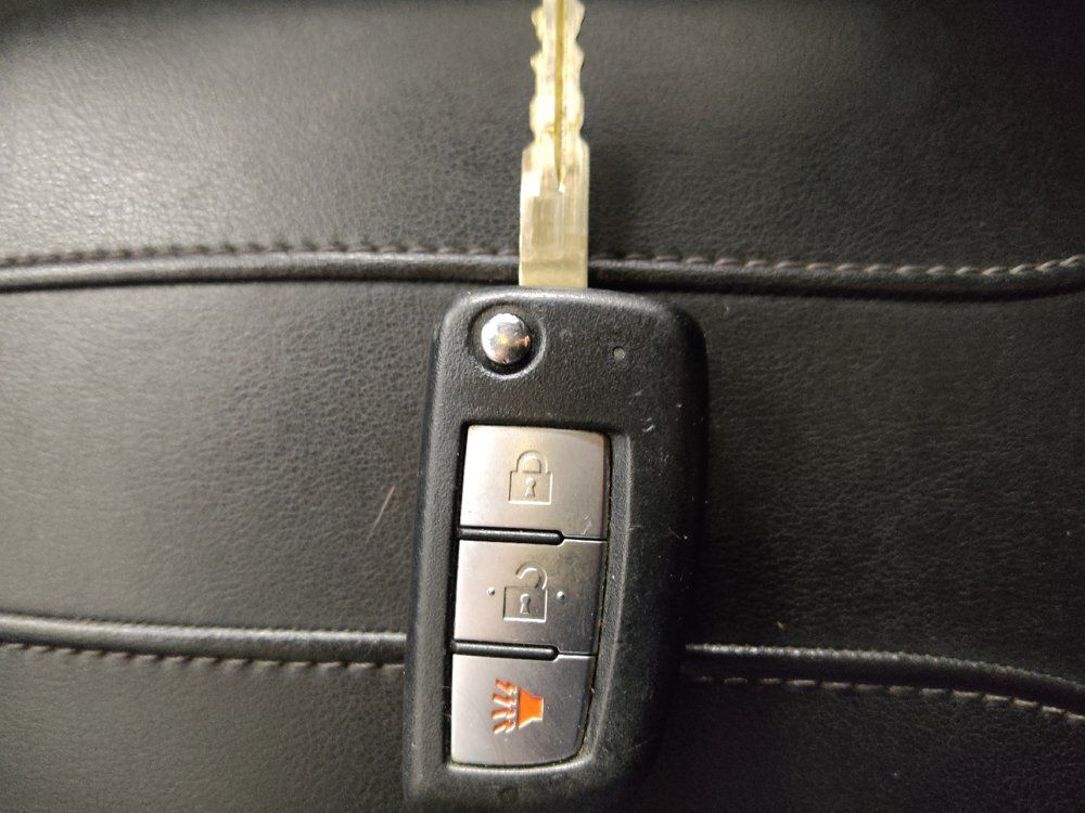 Used 2019 Nissan Rogue S w/ Special Edition Package FWD image 32
