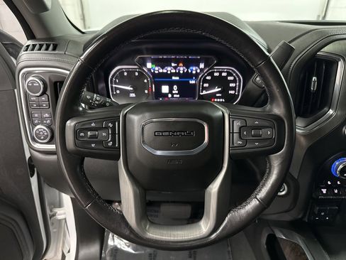 Used 2022 GMC Sierra 2500 Denali w/ Denali Ultimate Package image 16