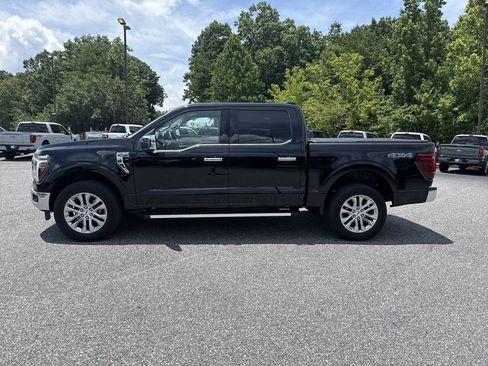 Used 2025 Ford F150 Lariat w/ Equipment Group 501A Mid AWD/4WD image 4
