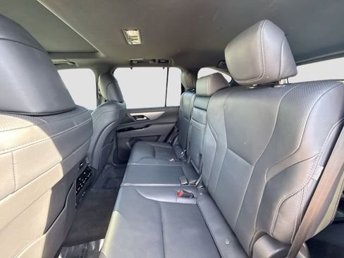 Used 2023 Lexus LX 600 F Sport w/ Accessory Package (Z1) image 22