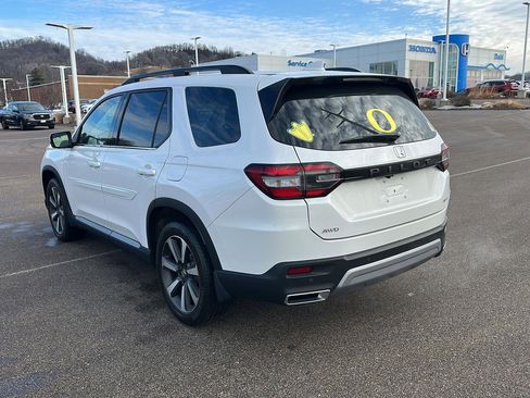 Used 2023 Honda Pilot Elite image 5